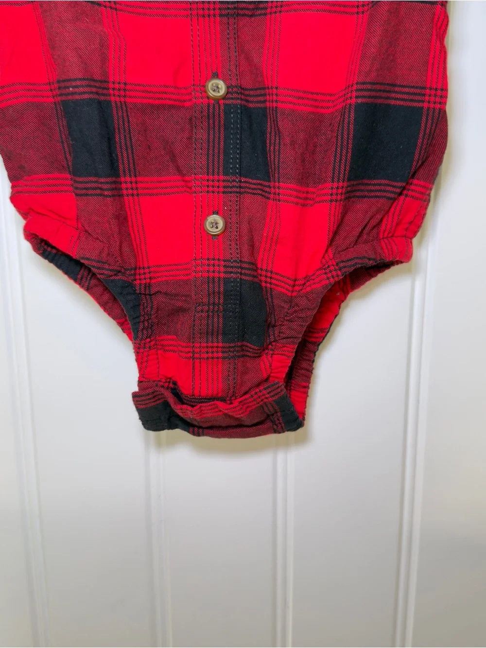 Baby Gap Red Black Buffalo Plaid Bodysuit  6-12 Months